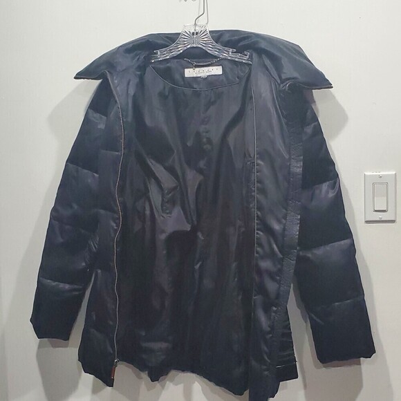 LAUNDRY by Shelli Segal Black Satin Down Cloud Quilted Puffer Coat - Picture 9 of 15